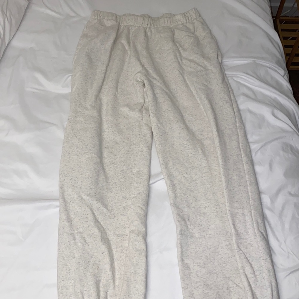 brandy melville sweatpants